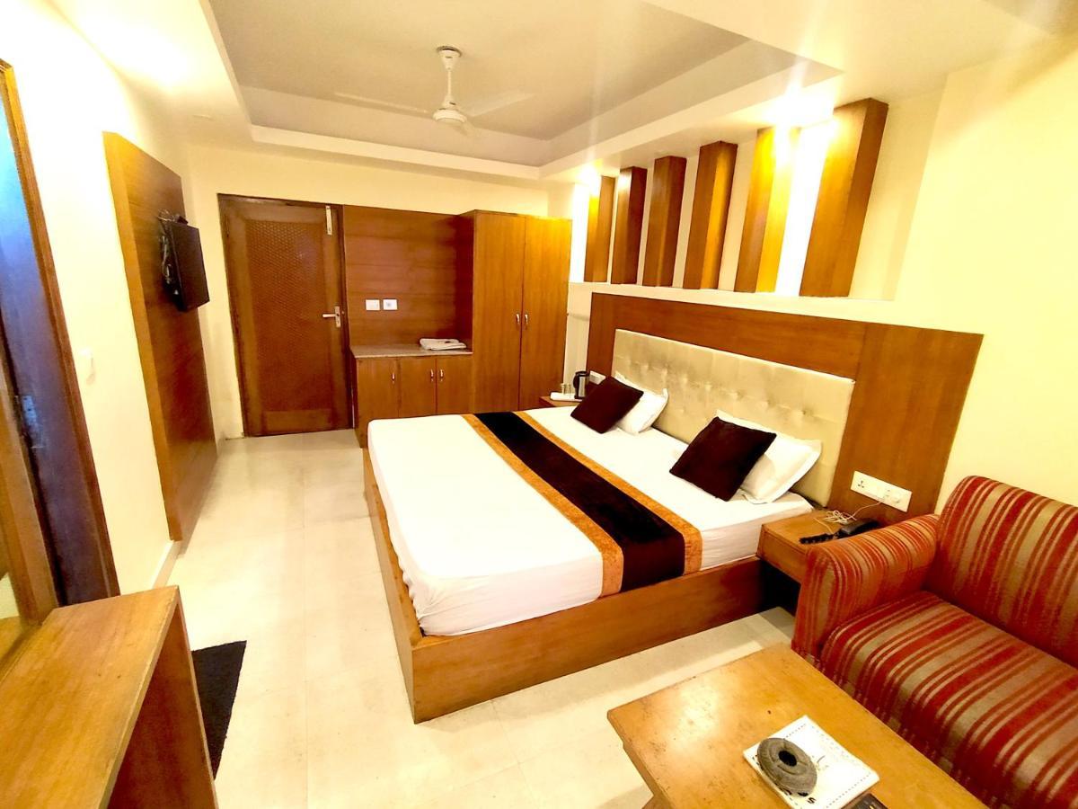 Hotel Samrat, Mussoorie Exteriör bild